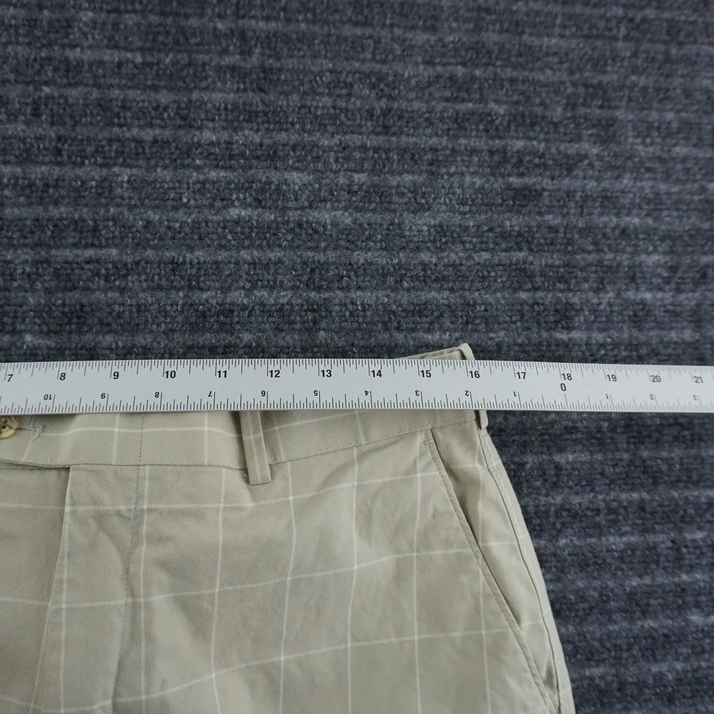 Peter Millar Chino Shorts Mens 34 Beige Windowpane Plaid Cotton Casual Golf